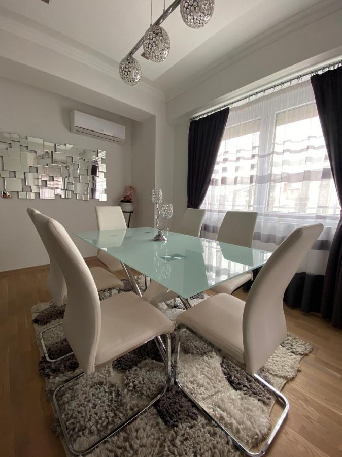 Royal King Apartment كومانوفو المظهر الخارجي الصورة
